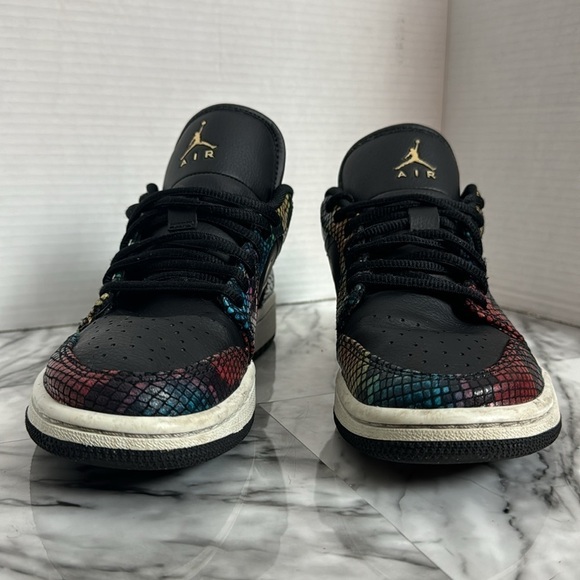 Air Jordan 1 low multi snakeskin sneaker shoes women size 7.5 - Picture 3 of 12
